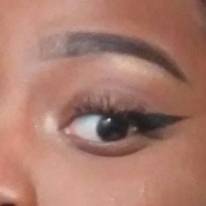 Meet your Posher, Eden